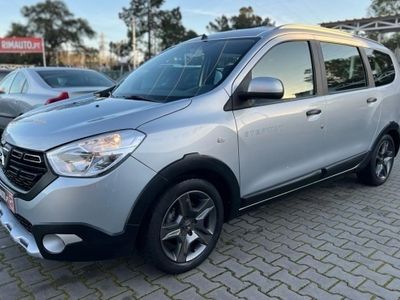 usado Dacia Lodgy 1.5 dCi Stepway 7L