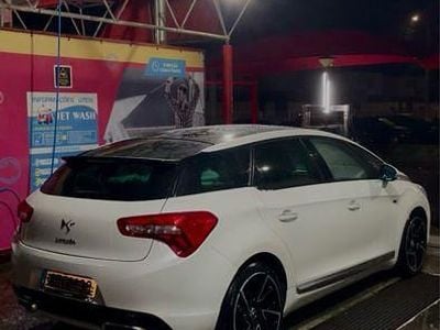 DS Automobiles DS5