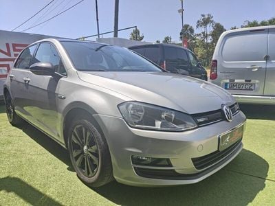 Cinza Usado 2016 VW Golf VII Trendline | € 15.499 (Preço elevado)