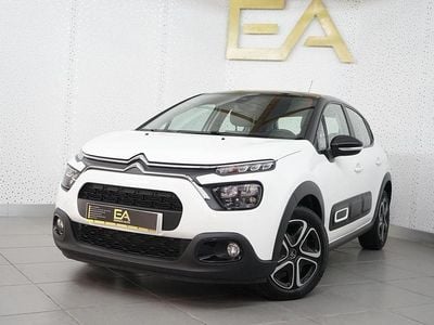 Branco Usado 2022 Citroën C3 PureTech Citadino | € 15.480 (Preço justo)