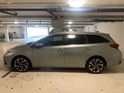 usado Toyota Auris 1.4 diesel