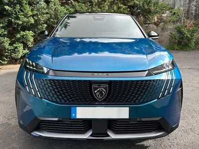 Peugeot e-3008