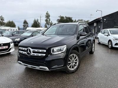 Usado Mercedes 180 116 HP (85 kW) 2021 Preto Sedan