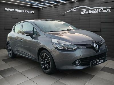 Usado Renault Clio IV Dynamique 90 HP (66 kW) 2014 Cinza