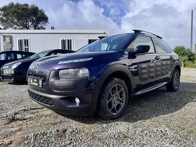 Usado Citroën C4 Cactus PureTech 110 HP (80 kW) 2014 Roxo Citadino