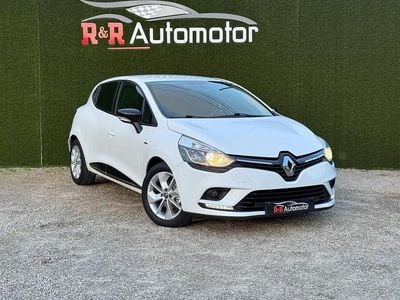 Branco Usado 2018 Renault Clio IV LIMITED | € 12.500 (Preço justo)