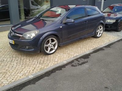 Opel Astra GTC