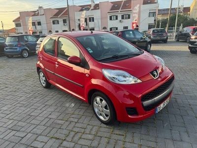 usado Peugeot 107 1.0 Trendy