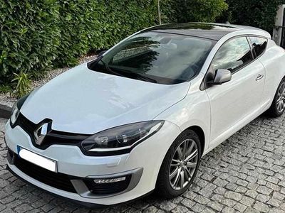 Branco Usado 2015 Renault Mégane Coupé Coupé | € 10.499