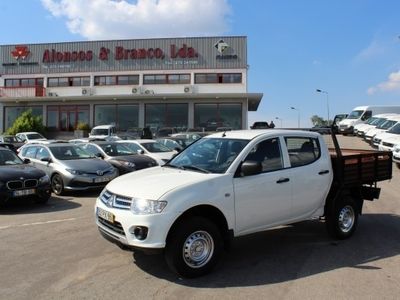 usado Mitsubishi L200 2.5 DI-D 4WD 5 LUG AC