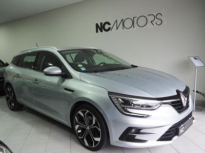 Usado Renault Mégane IV 115 HP (84 kW) 2022 Cinzento Carrinha