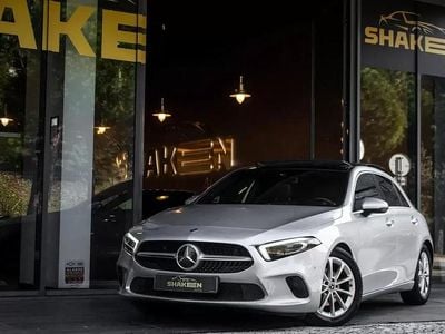 Usado Mercedes A180 Business 116 HP (85 kW) 2019 Cinza antracite Citadino