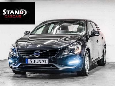 Usado Volvo V60 163 HP (119 kW) 2018 Preto Carrinha