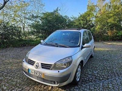 Usado 2006 Renault Scénic II Monovolume | € 2.800 (Preço justo)