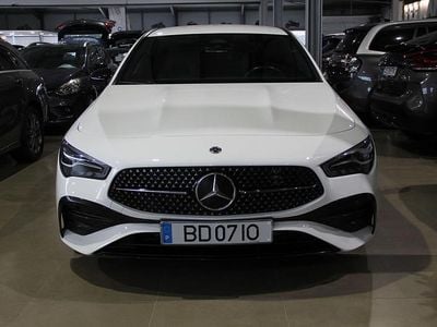 Usado Mercedes CLA180 AMG line 116 HP (85 kW) 2023 Branco Sedan