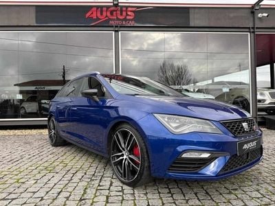 Azul Usado 2017 Seat Leon ST Carrinha | € 30.000