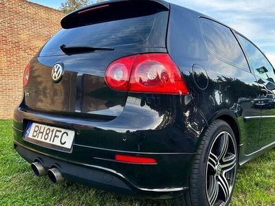 VW Golf V