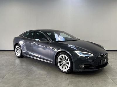 Usado Tesla Model S 411 kW (560 HP) 2020 Cinza Citadino