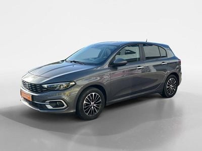 Cinza Usado 2024 Fiat Tipo Sedan | € 20.842 (Preço elevado)