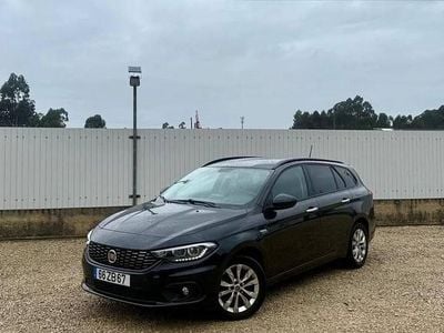 Preto Usado 2019 Fiat Tipo Lounge Carrinha | € 12.900 (Preço justo)