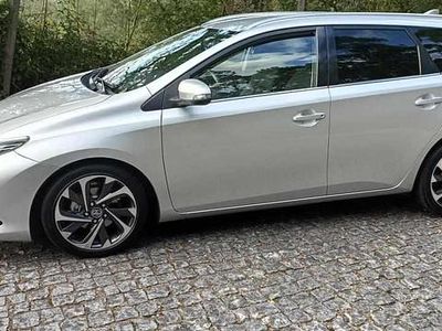 Usado Toyota Auris 90 HP (66 kW) 2016 Cinzento Carrinha