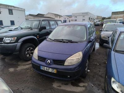 Usado 2005 Renault Grand Scénic II Monovolume | € 4.000