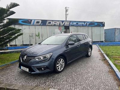 Usado Renault Mégane IV 90 HP (66 kW) 2018 Cinzento Carrinha