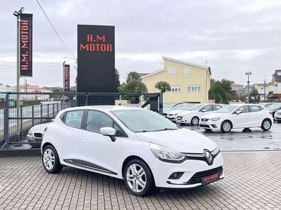 Usado Renault Clio IV Zen 85 HP (62 kW) 2017 Branco