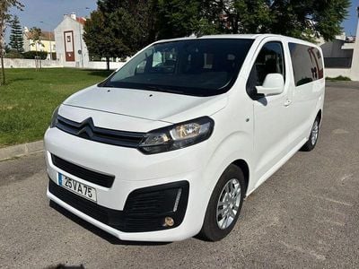 Branco Usado 2018 Citroën Spacetourer Feel Monovolume | € 21.740 (Preço justo)