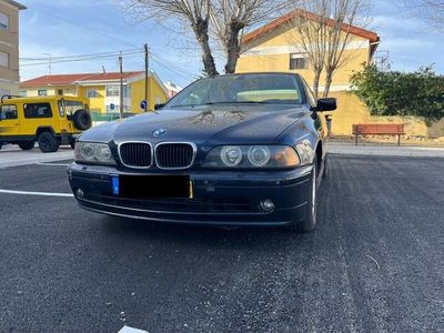 BMW 525