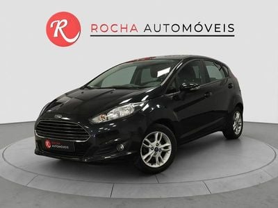 Preto Usado 2015 Ford Fiesta Trend Citadino | € 9.489 (Preço justo)