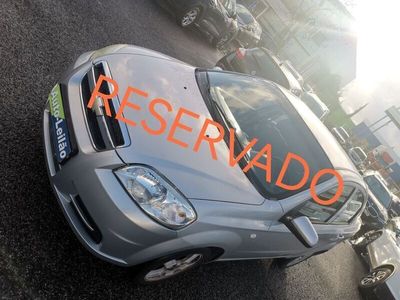 usado Chevrolet Aveo GPL só 117.800 km Reais, C/Garantia, Aceita-se Retoma