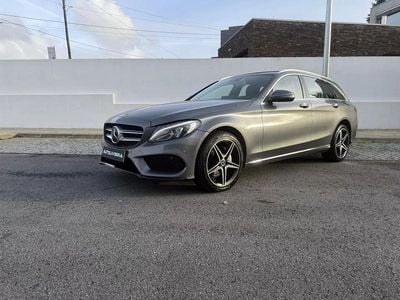 Usado Mercedes C250 AMG line 204 HP (150 kW) 2018 Cinza Carrinha