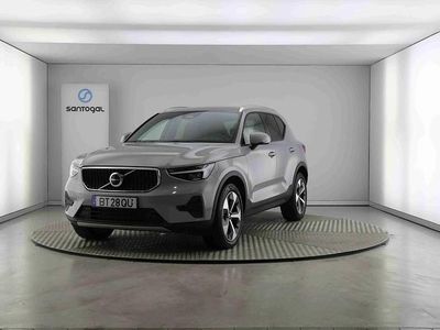Usado Volvo XC40 Core 163 HP (119 kW) 2025 Cinzento SUV