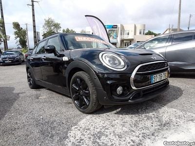 Usado Mini Cooper SD Clubman 190 HP (139 kW) 2017 Preto Carrinha