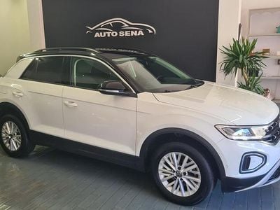 Usado VW T-Roc 110 HP (80 kW) 2023 Branco SUV