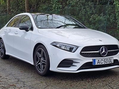 Branco Usado 2020 Mercedes A180 AMG line | € 24.950 (Bom preço)