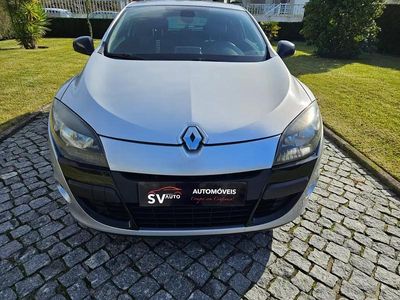 Cinza Usado 2012 Renault Mégane Coupé Coupé | € 8.750