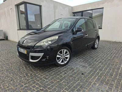 Usado Renault Scénic III Luxe 110 HP (80 kW) 2011 Monovolume