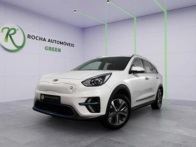 Branco Usado 2021 Kia e-Niro SUV | € 24.499 (Preço justo)
