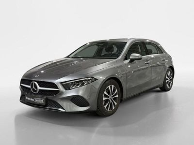 Cinza Usado 2024 Mercedes A200 AMG line Sedan | € 29.950 (Super Preço)