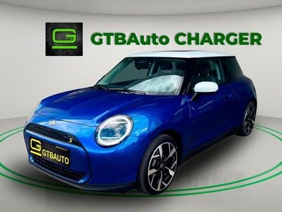 Azul Usado 2024 Mini Cooper Citadino | € 38.499 (Preço elevado)