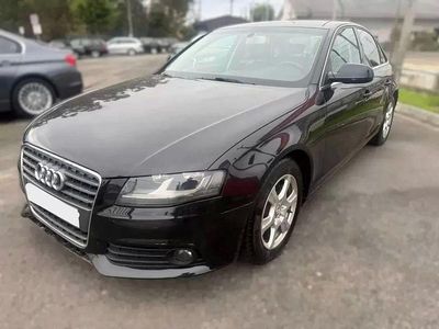 Preto Usado 2011 Audi A4 Business Sedan | € 13.250 (Preço justo)