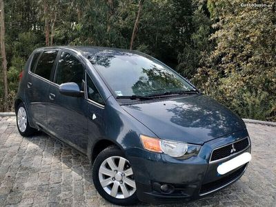 usado Mitsubishi Colt 1.3i Viatura Nacional C / 69 000 Kms