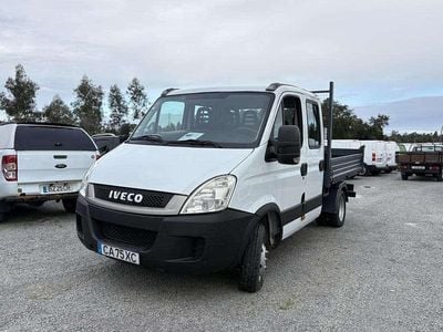 Branco Usado 2011 Iveco Daily | € 17.500