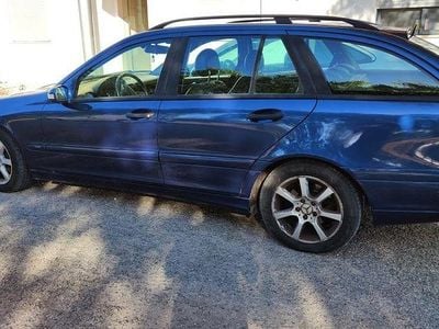 Mercedes C220