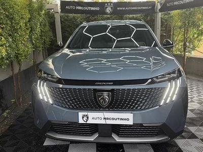 Usado Peugeot 5008 Allure 145 HP (106 kW) 2025 Azul Monovolume