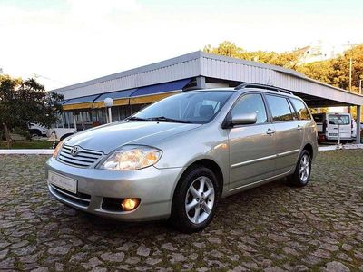 Cinzento Usado 2006 Toyota Corolla | € 9.990 (Preço justo)