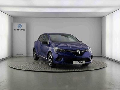 Azul Usado 2023 Renault Clio V Evolution | € 16.990 (Preço justo)