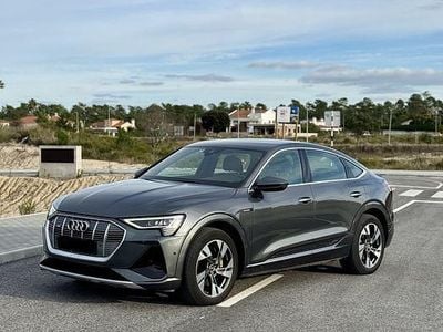 Usado 2023 Audi Q8 e-tron Premium SUV | € 51.000 (Bom preço)
